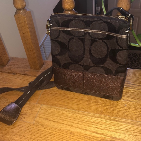 Coach Handbags - Coach Crossbody Purse